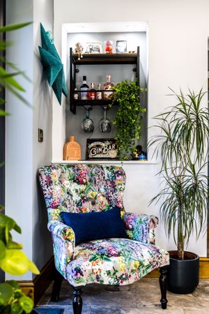 Kitchen- click for photo gallery